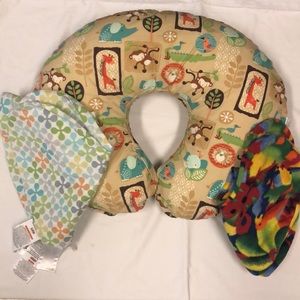 Original Boppy Pillow NWOT with 2Additional Covers